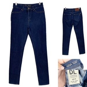 DL1961 Nina High Rise Skinny 4 Way Stretch Dark Wash Size 26